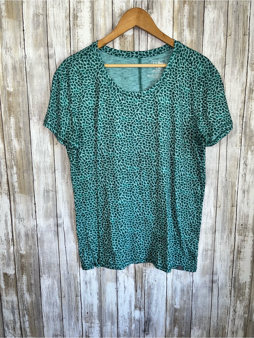 L.L.Bean Large Teal Abstract Print Stretch Performance Tee Top
